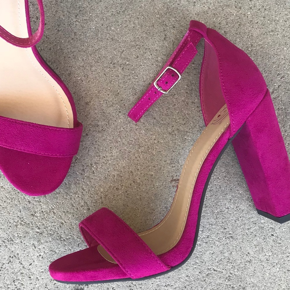Last 1!  Delicious VIOLET PURPLE ankle strap HEEL - Picture 4 of 6